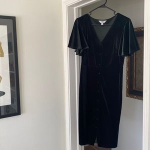 Jack by BB Dakota mid length, green velvet dress.